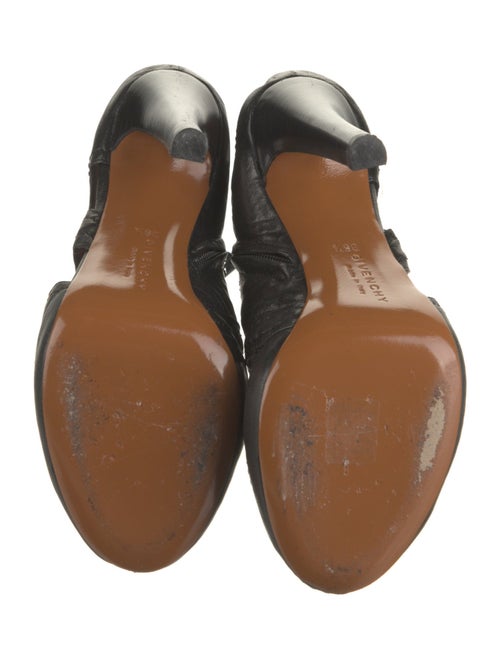 Givenchy Leather Cutout Accent Pumps