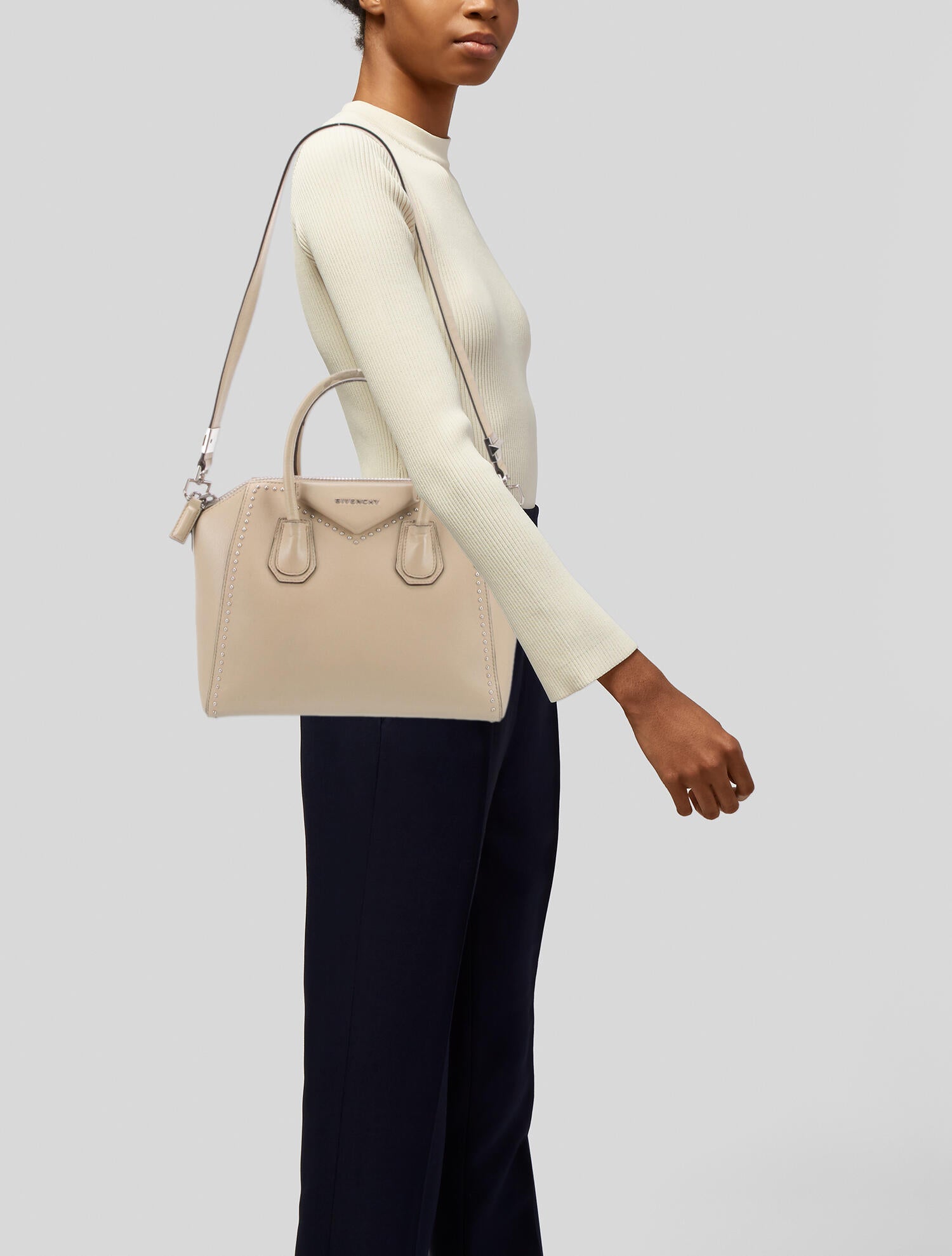 Givenchy Leather Shoulder Bag Medium