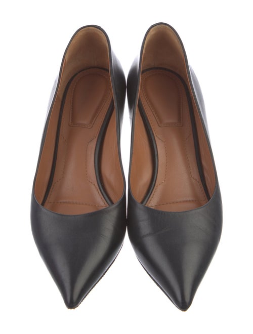 Givenchy Leather Pumps