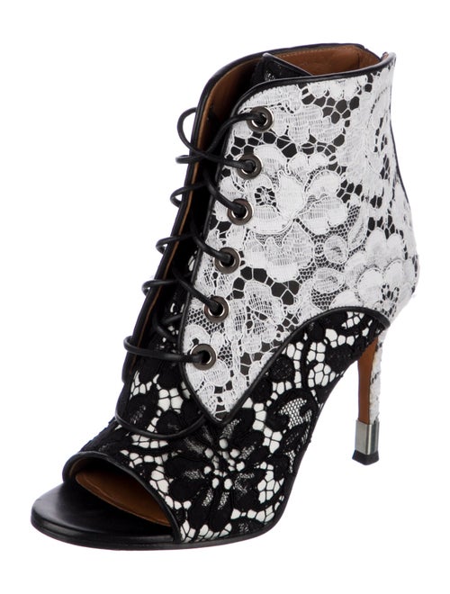 Givenchy Lace Lace Pattern Lace-Up Boots