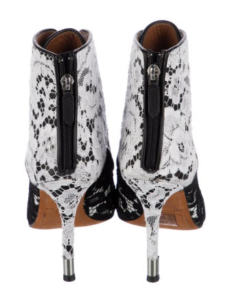 Givenchy Lace Lace Pattern Lace-Up Boots