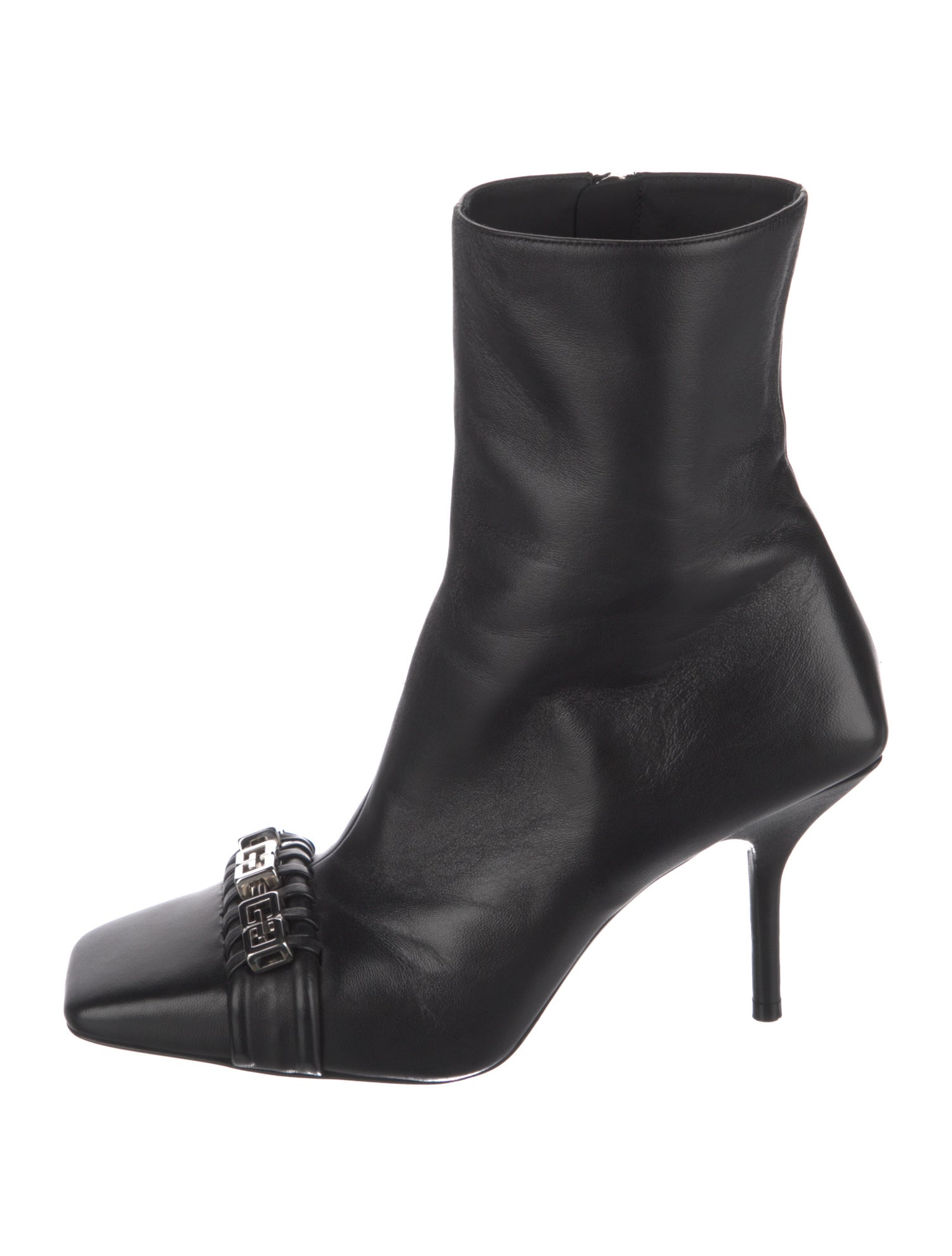 Givenchy Leather Pumps