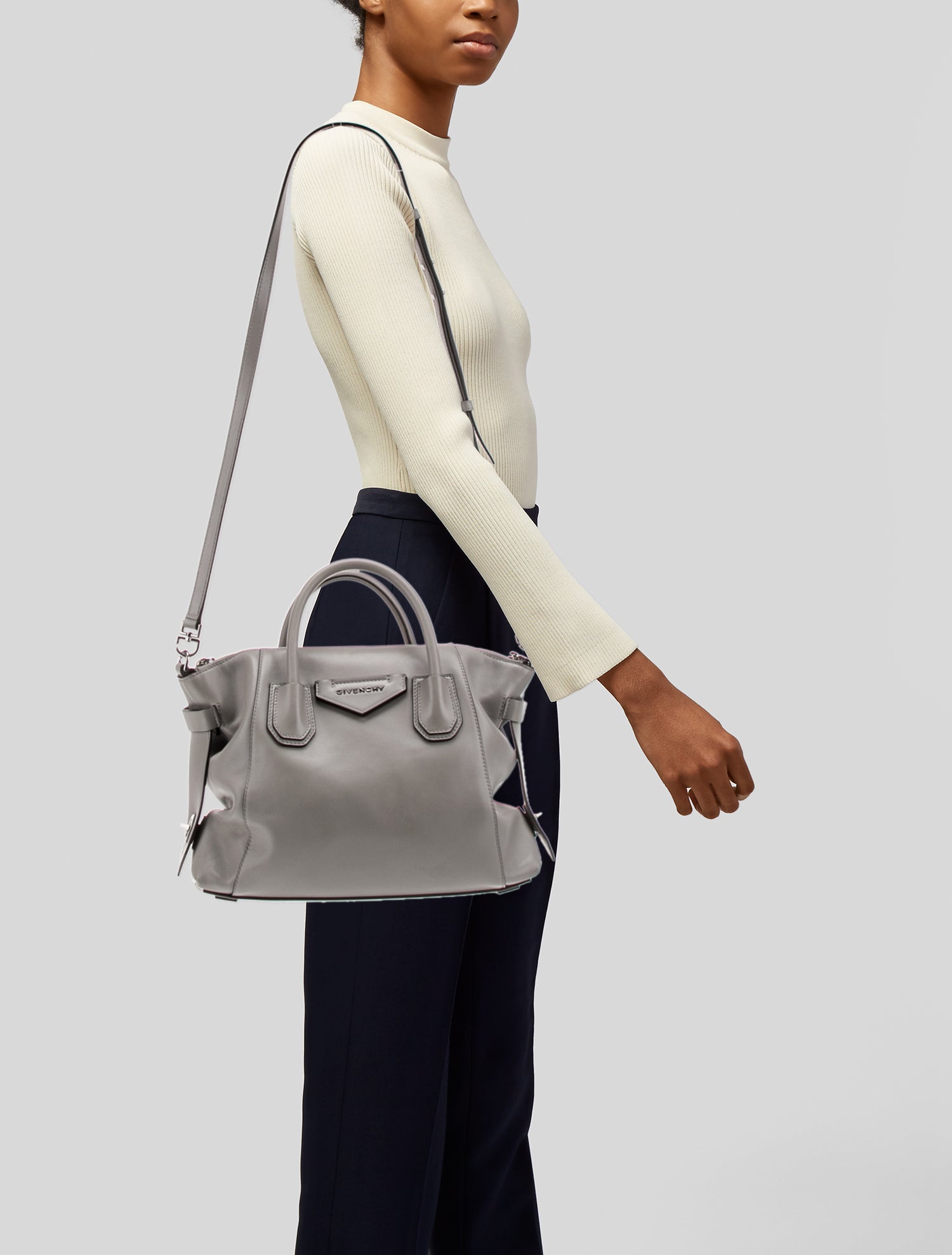 Givenchy Leather Antigona Small