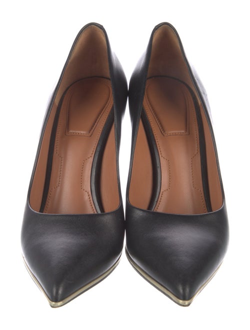 Givenchy Leather Pumps
