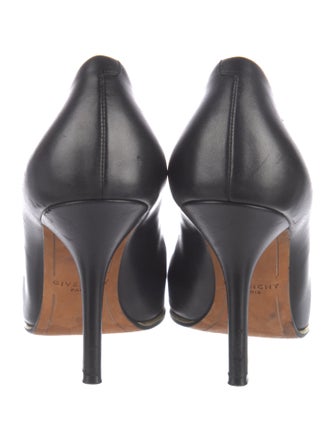 Givenchy Leather Pumps