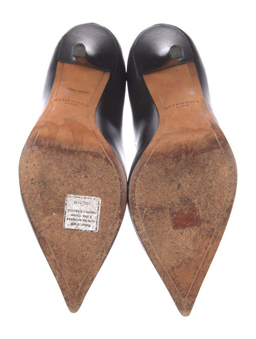 Givenchy Leather Pumps