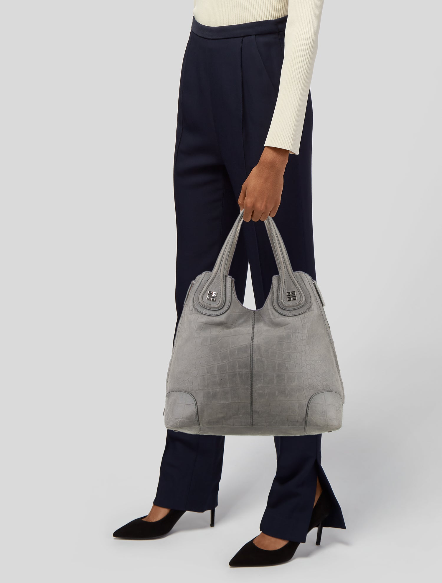 Givenchy Signature Nightingale Vintage