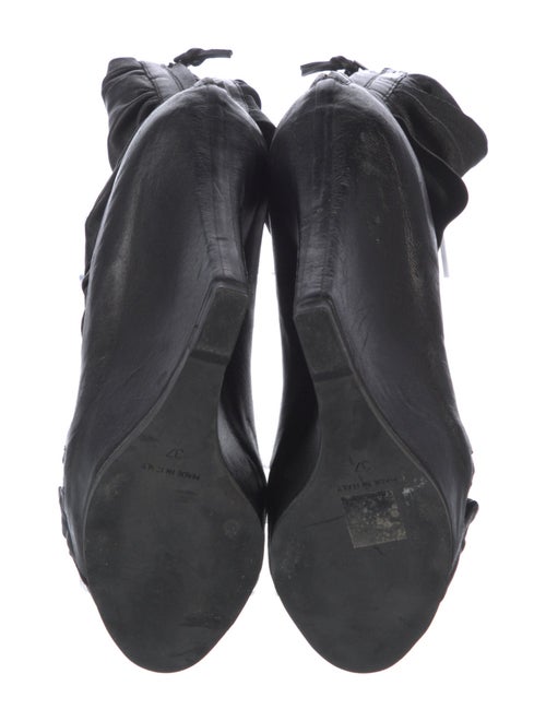 Givenchy Leather Pumps