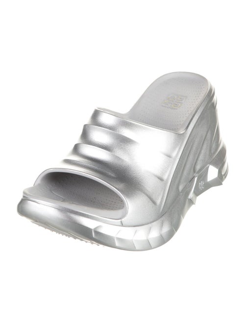 Givenchy Rubber Slides