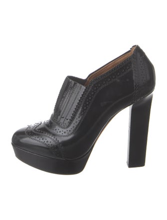 Givenchy Leather Pumps