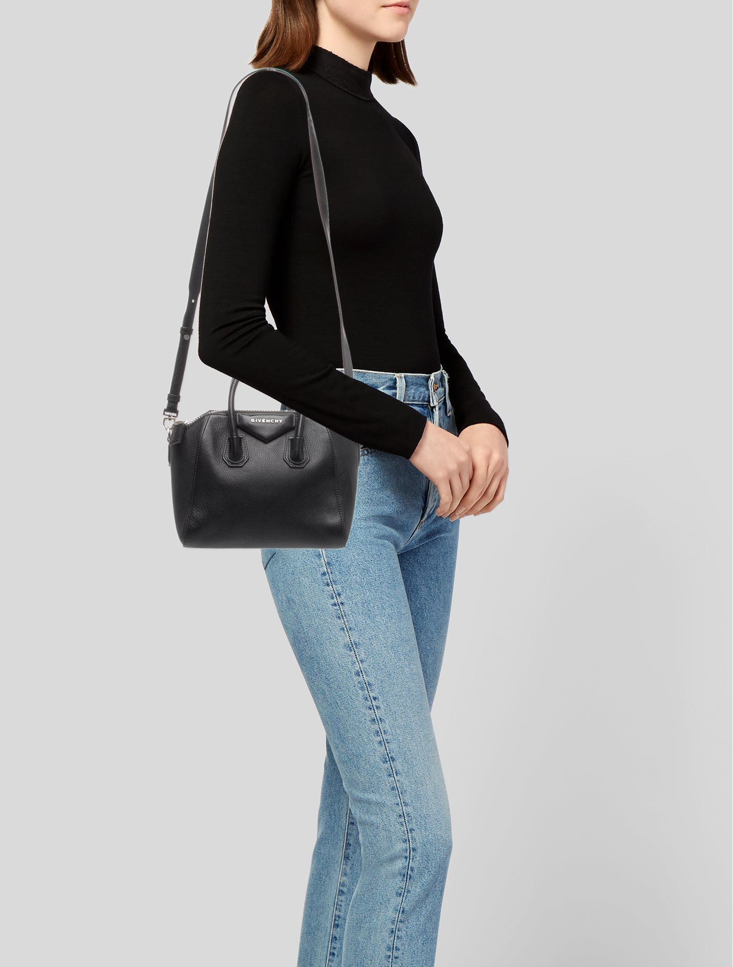 Givenchy Leather Antigona