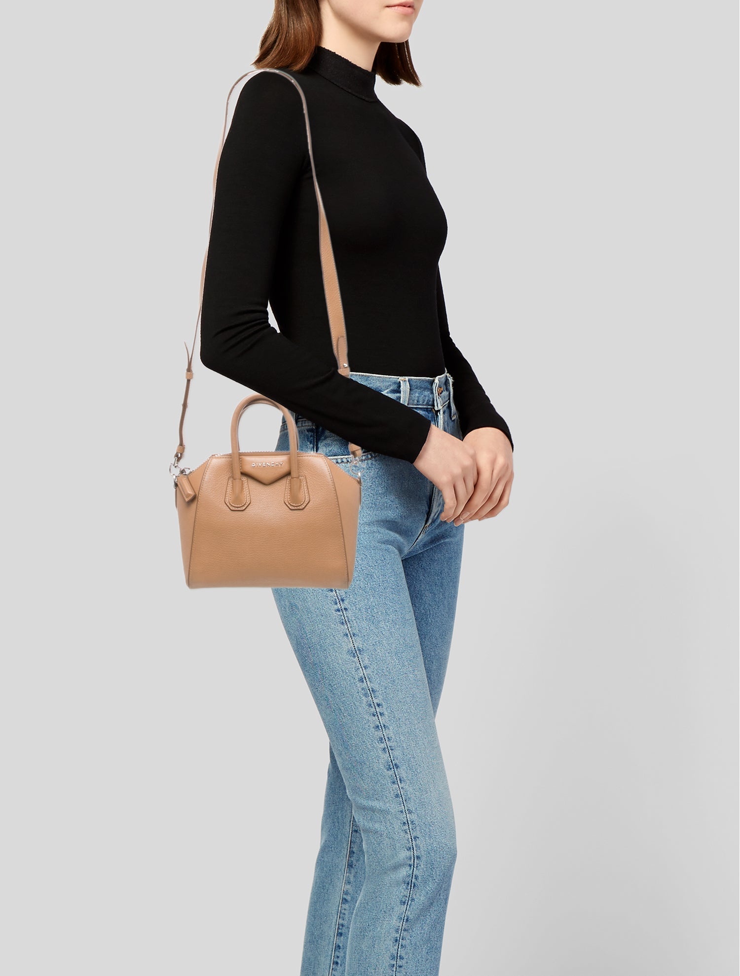 Givenchy Leather Sugar Goatskin Small Antigona Beige