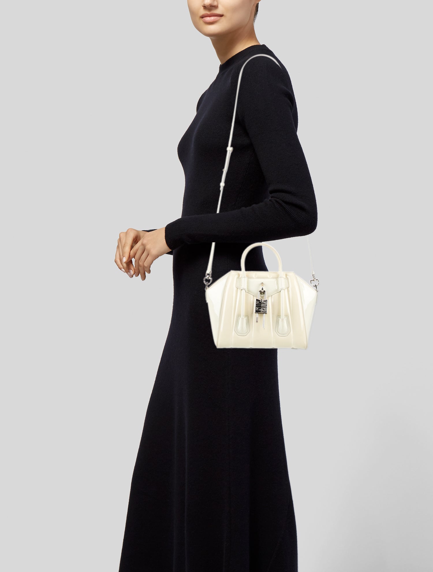 Givenchy Patent Leather Antigona Mini