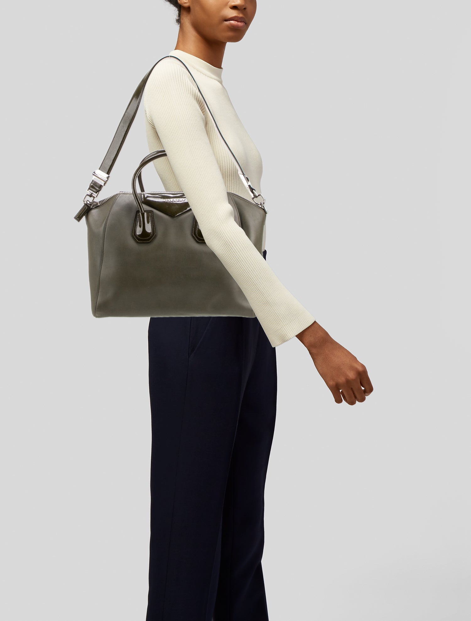 Givenchy Leather Antigona Mini