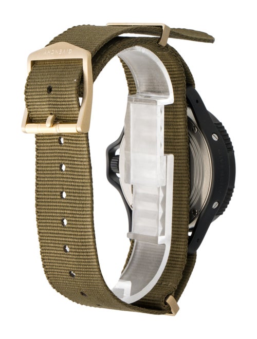 Givenchy Seventeen Watch