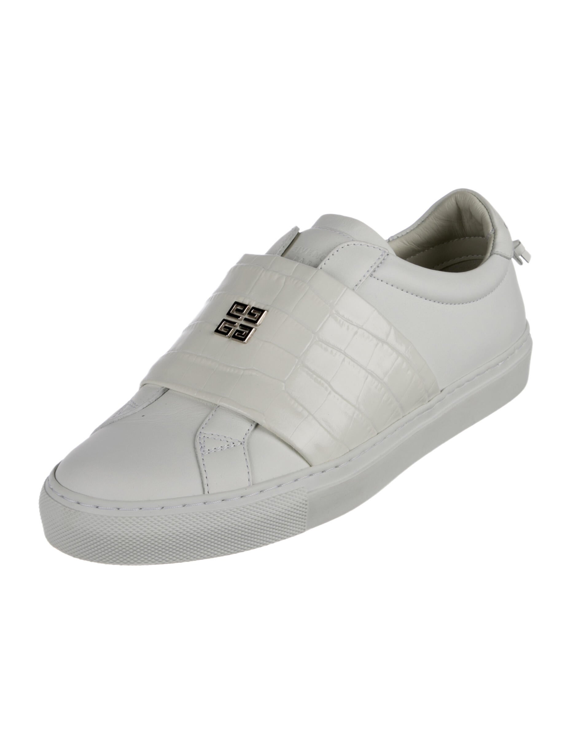 Givenchy Leather Oxfords