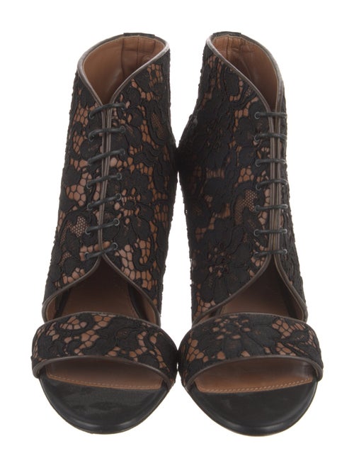 Givenchy Lace Animal Print Pumps