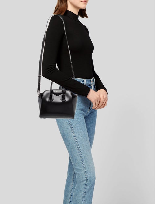 Givenchy Leather Antigona Small