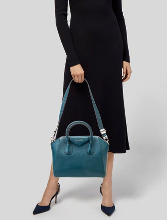 Givenchy Leather Antigona Small