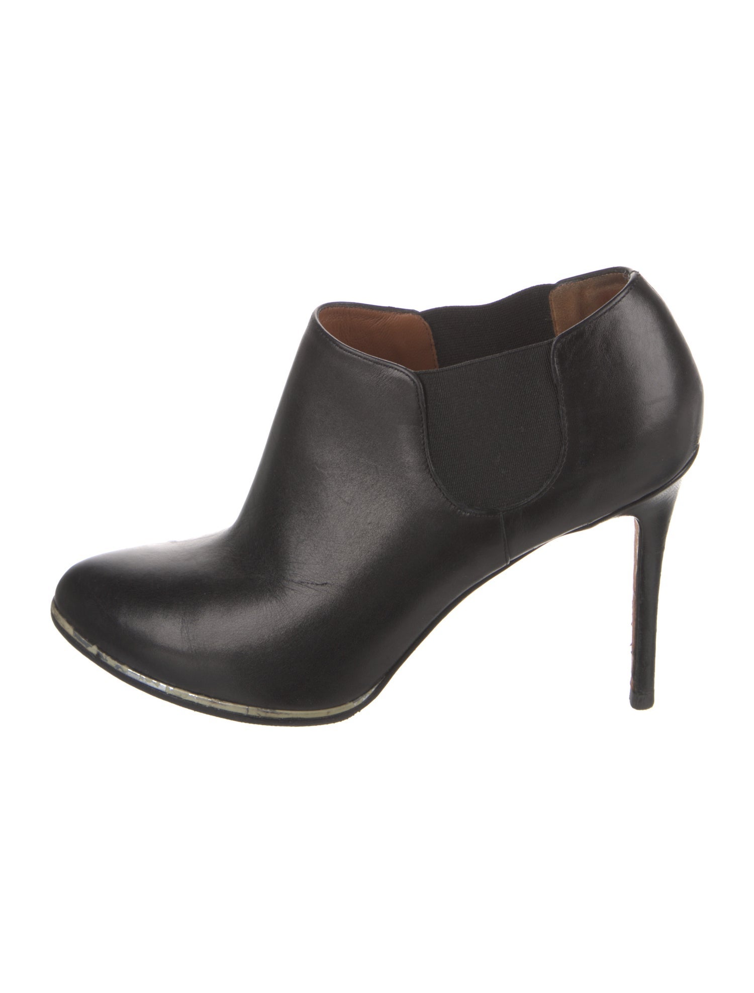 Givenchy Leather Pumps