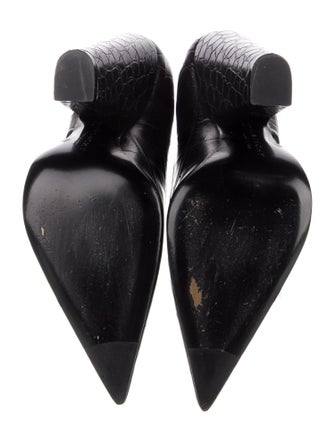 Givenchy Leather Pumps