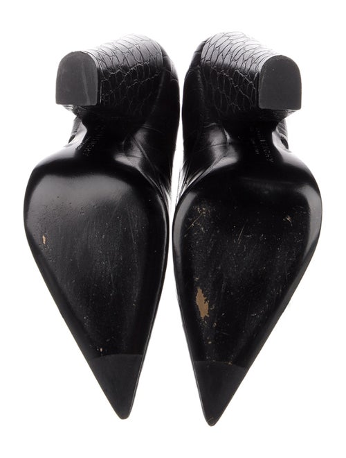 Givenchy Leather Pumps