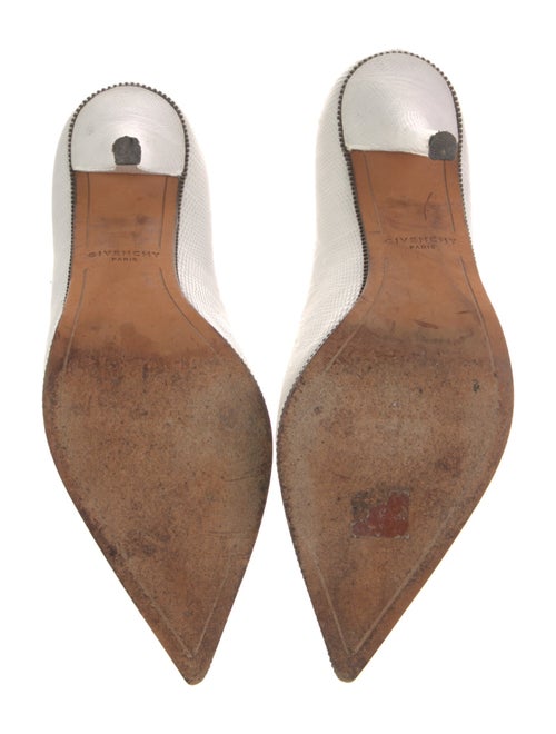 Givenchy Leather Pumps