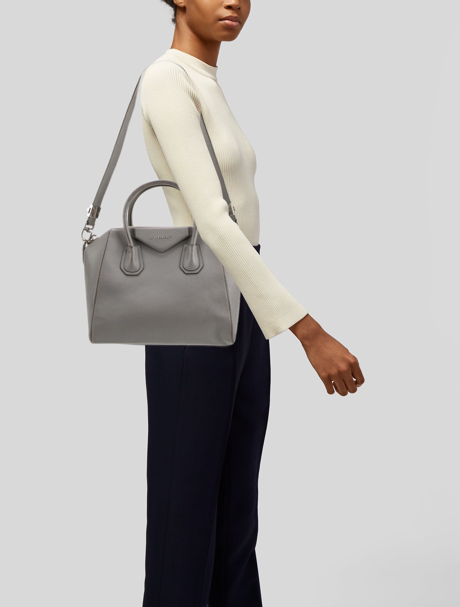 Givenchy Leather Antigona Small