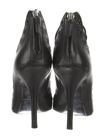 Givenchy Leather Pumps