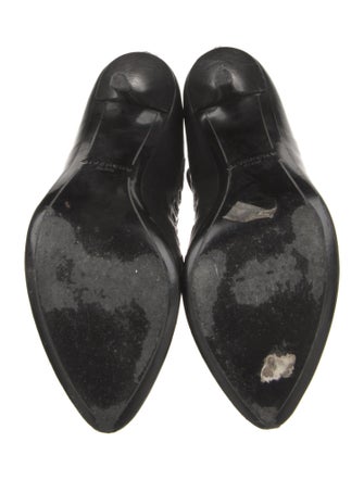 Givenchy Leather Pumps