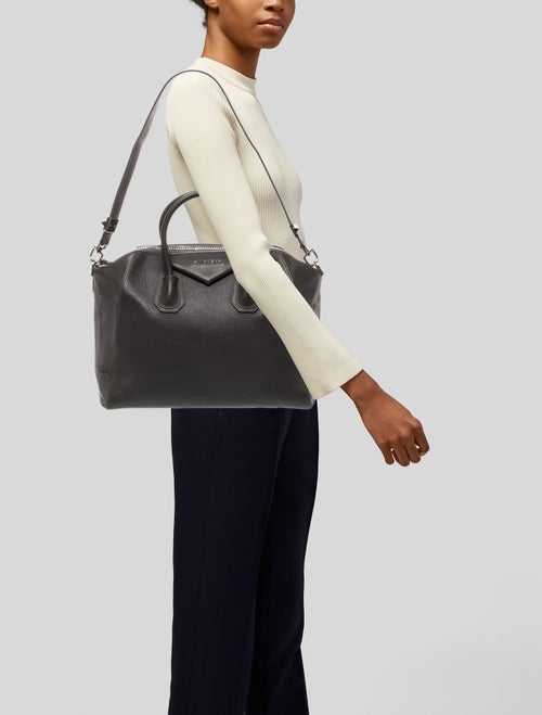 Givenchy Leather Antigona Small