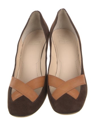 Givenchy Suede Pumps