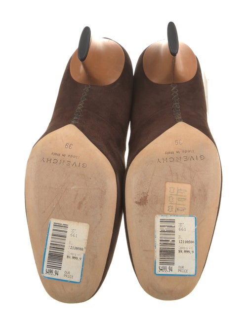 Givenchy Suede Pumps