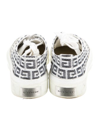 Givenchy Sneakers