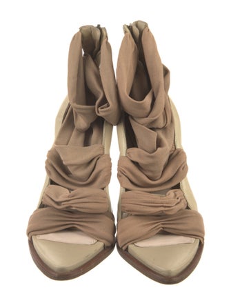 Givenchy Leather Pumps