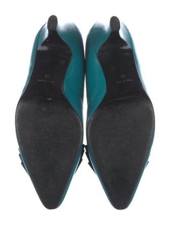 Givenchy Leather Pumps