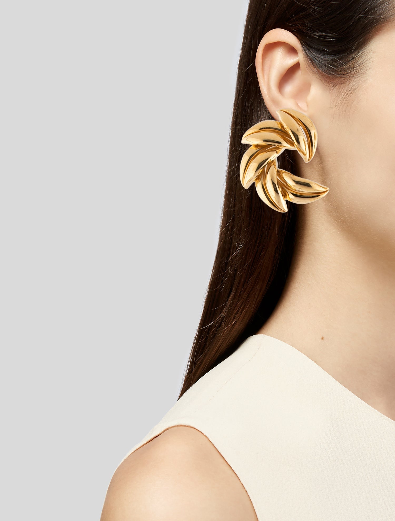 Givenchy Vintage Drop Clip-On Earrings