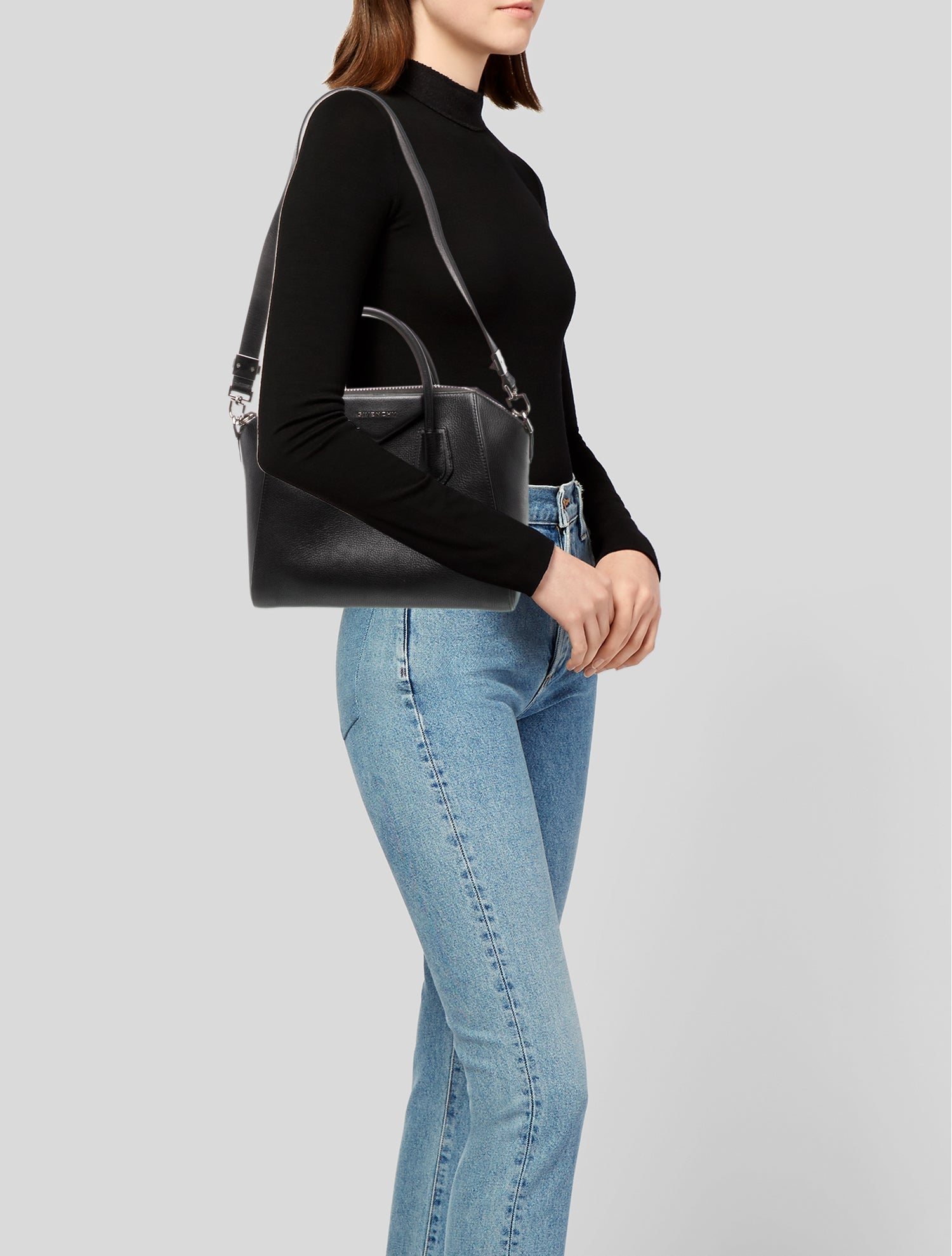 Givenchy Goat Leather Antigona Small