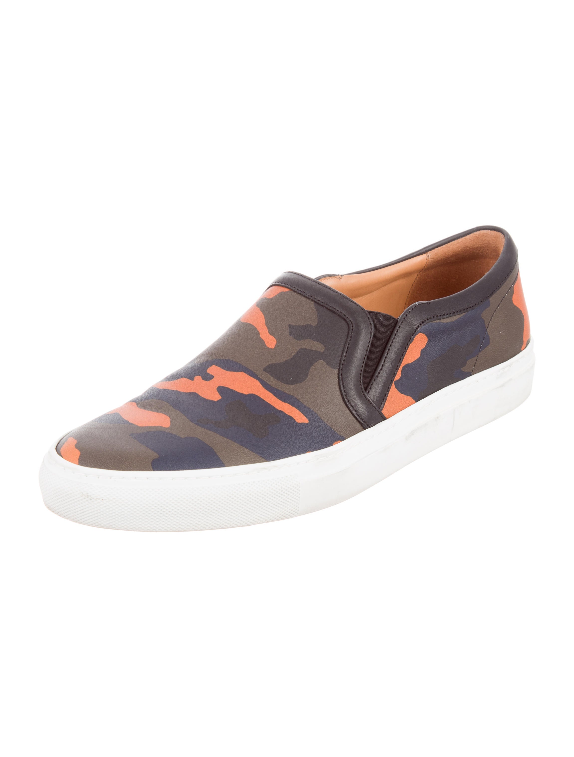 camo slip on sneakers givenchy camouflage slip on sneakers shoes giv38047 camo slip on sneakers givenchy camouflage slip on sneakers shoes giv38047