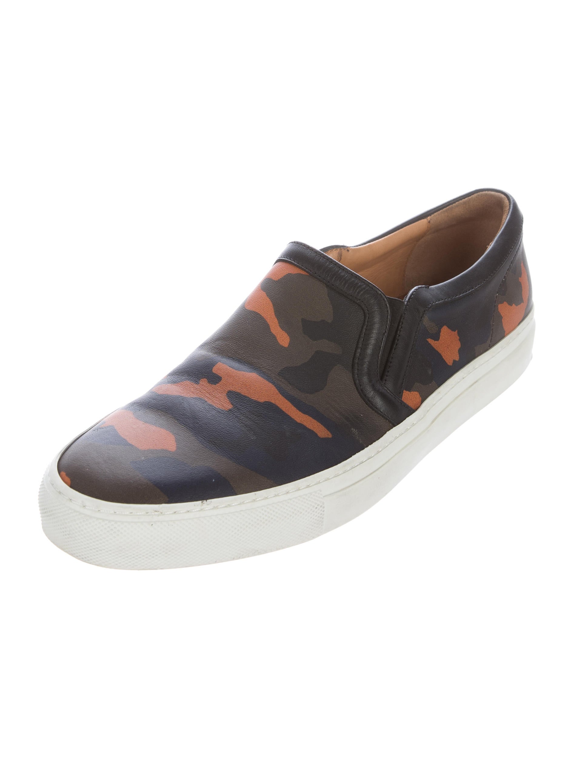 camo slip on sneakers givenchy camouflage slip on sneakers shoes giv38732 camo slip on sneakers givenchy camouflage slip on sneakers shoes giv38732