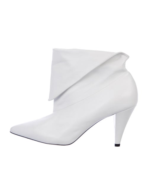 Givenchy Leather Ankle Boots White