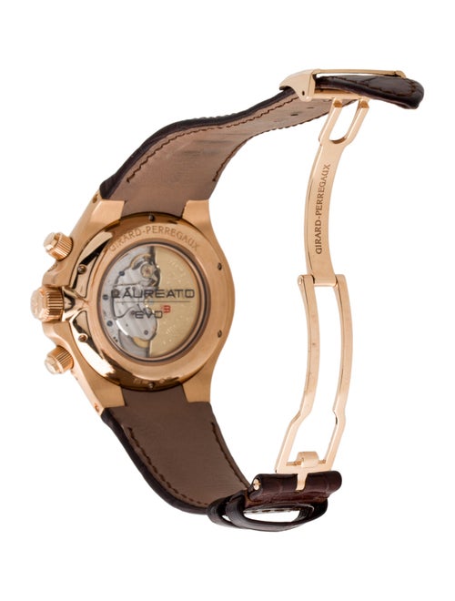 Girard-Perregaux Laureato Evo3 Watch