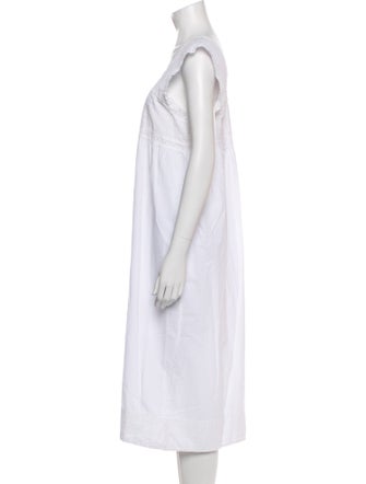 Goose Country Square Neckline Midi Length Dress