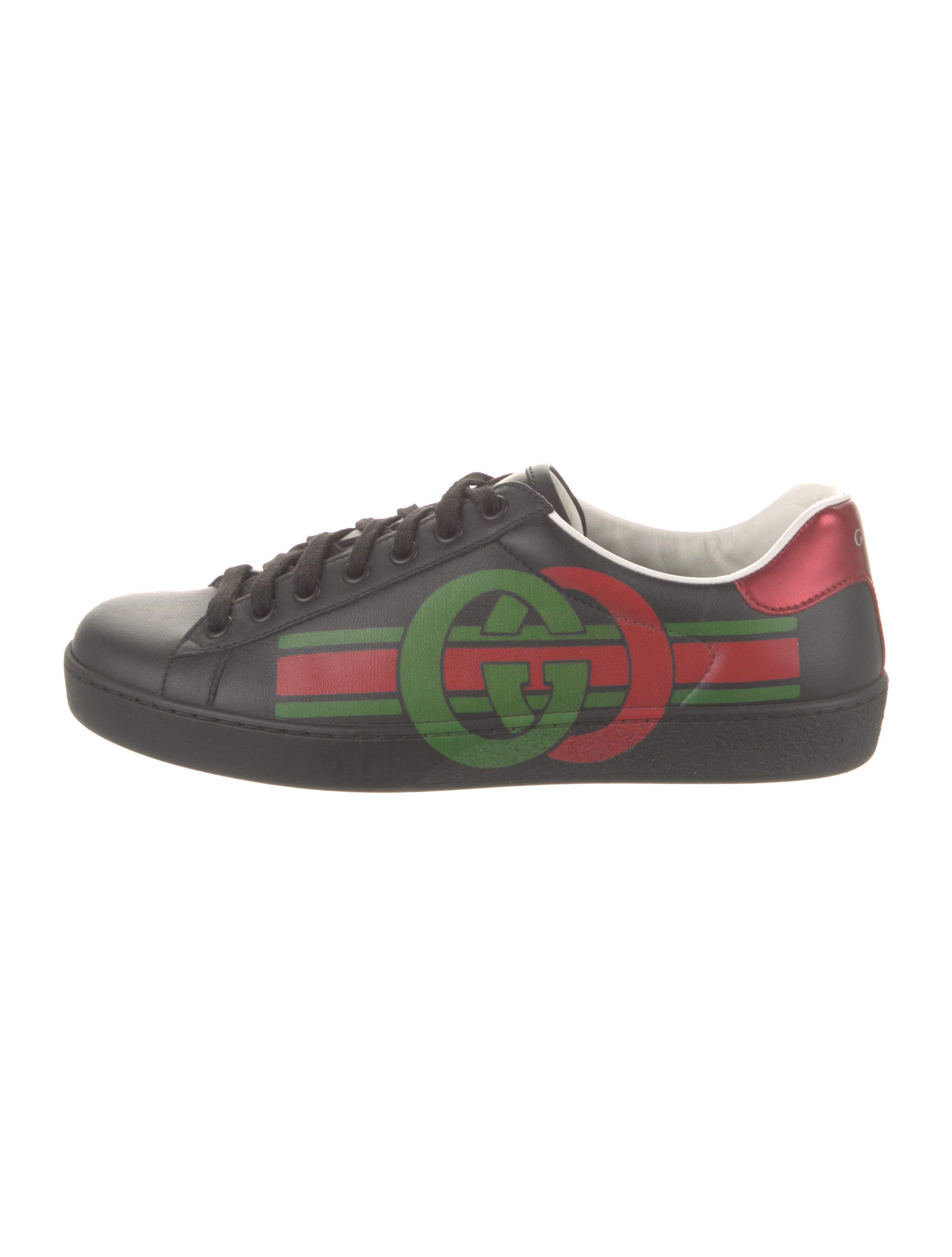 used gucci sneakers