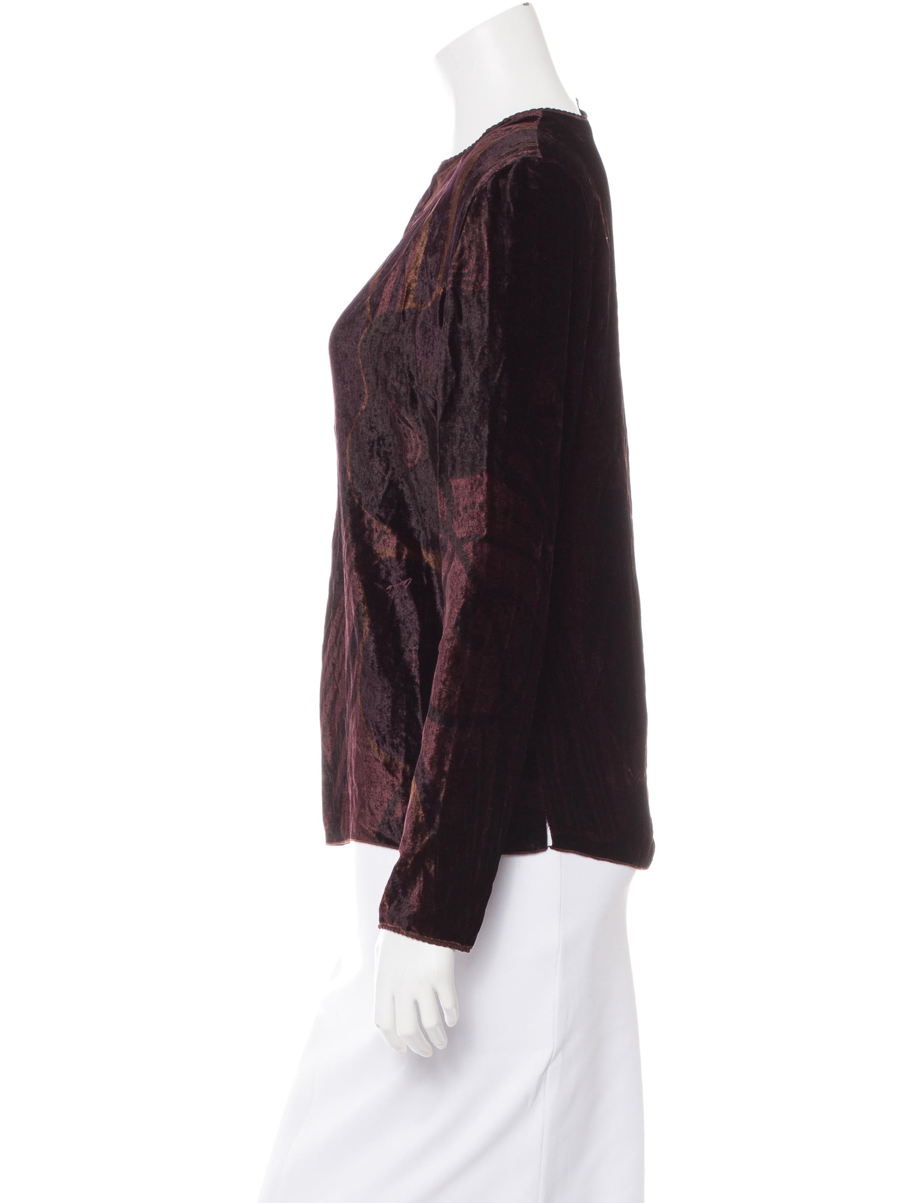 gucci velvet printed top clothing guc104724 the realreal gucci velvet printed top clothing guc104724 the realreal
