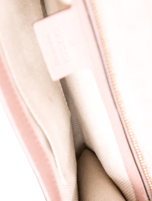 Gucci Medium Soho Clutch