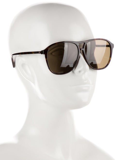 Gucci Aviator Tinted Sunglasses
