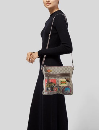 Gucci GG Supreme Courrier Soft Messenger Bag