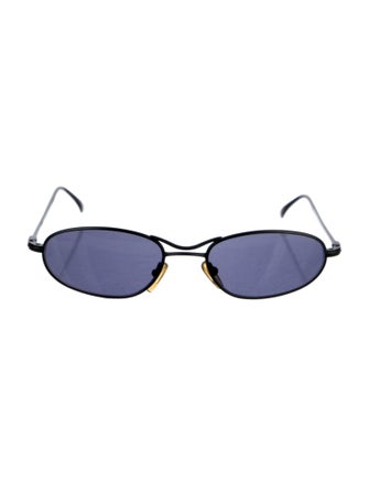 Gucci Narrow Tinted Sunglasses