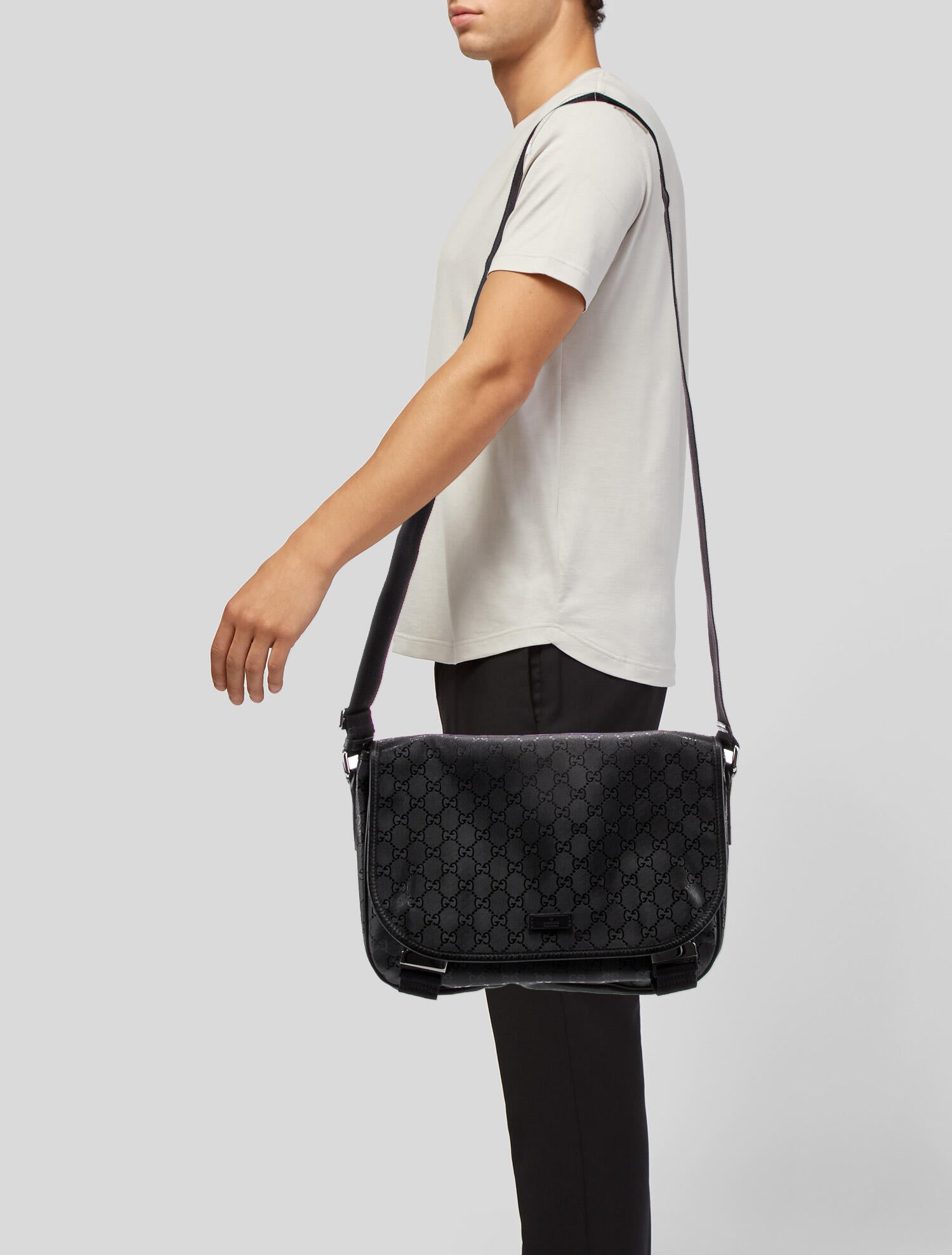 Gucci GG Imprimé Messenger Bag Black Messenger Bags, Bags